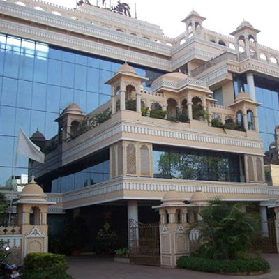 Empires Hotel