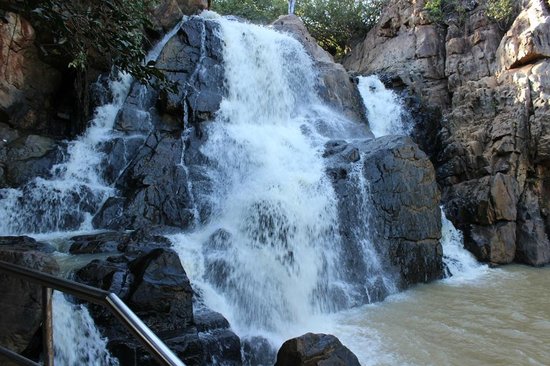 Sanaghagara Waterfall